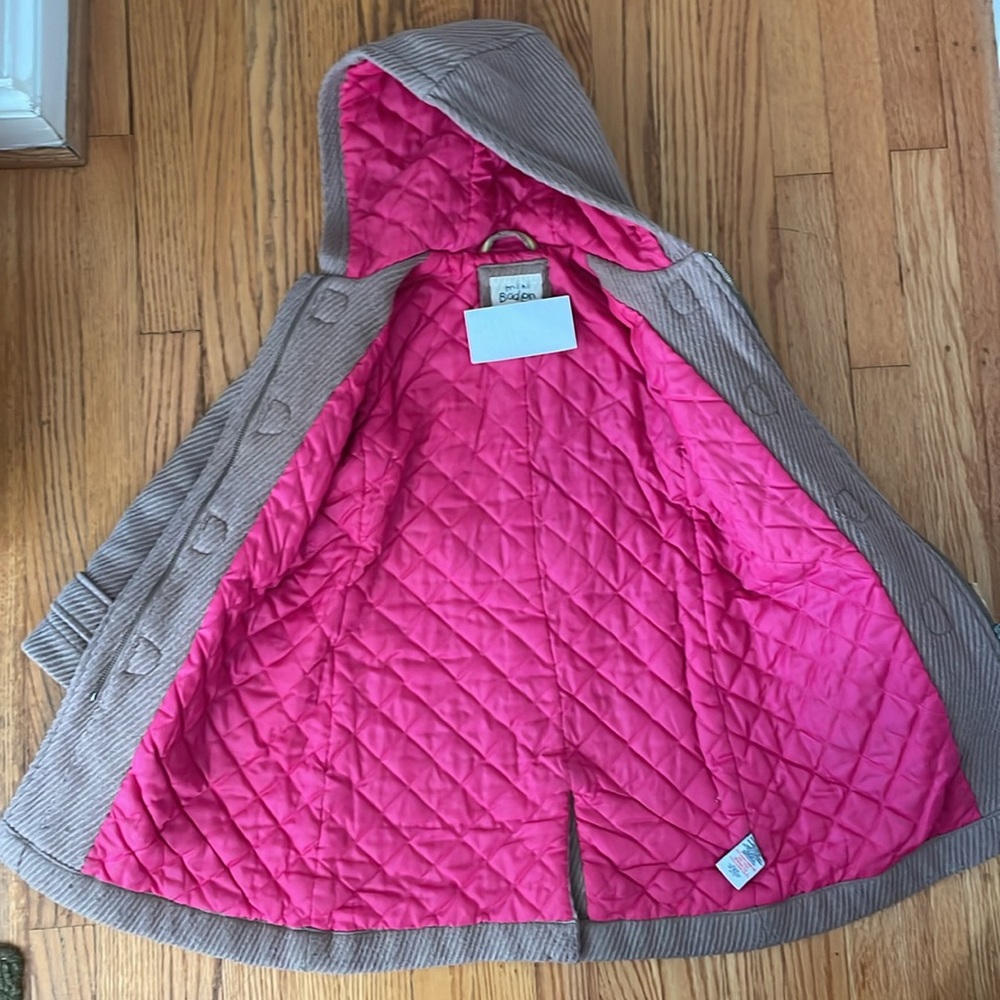 Mini Boden brown hooded coat toggle close - Picture 6 of 6